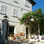 Olive Dei Marmi