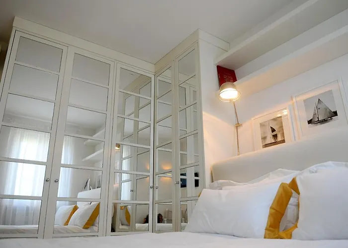 Olive Dei Marmi フォルテ・デイ・マルミ