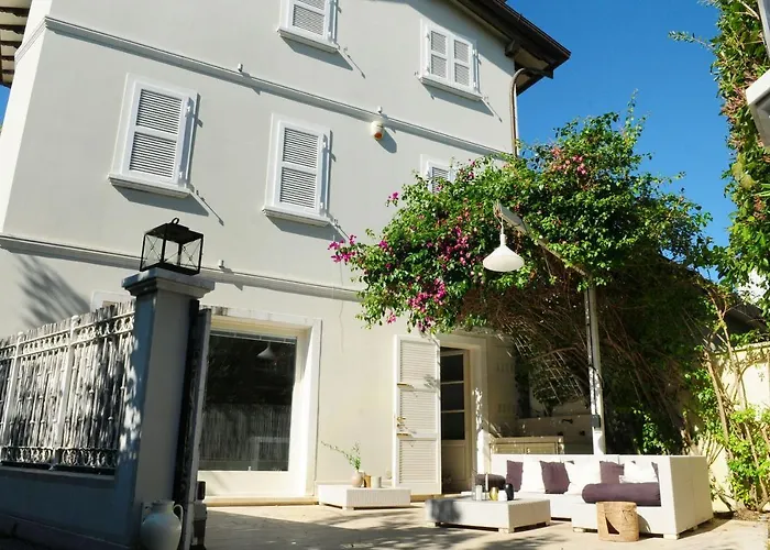 Olive Dei Marmi Semesterbostad